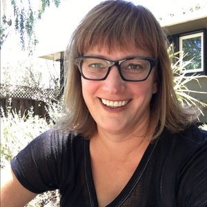 Meet your Posher, Suzanne